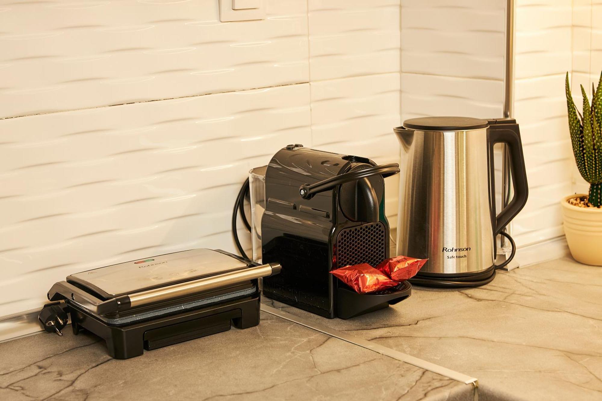 Marble Shine Apartment Near The City Center By Binobi! 테살로니키 외부 사진